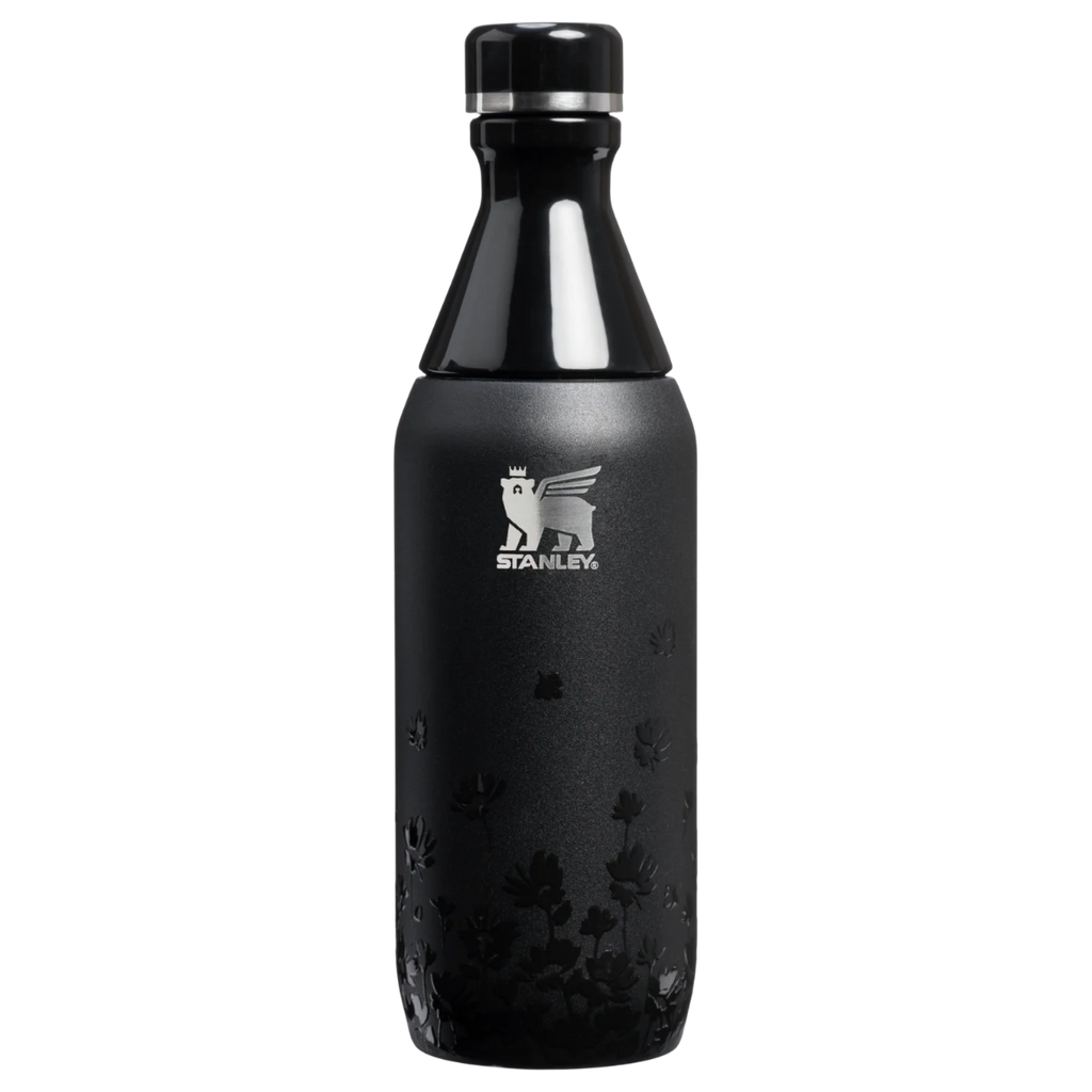 STANLEY
Black x JENNIE All Day Slim Water Bottle (590ml)